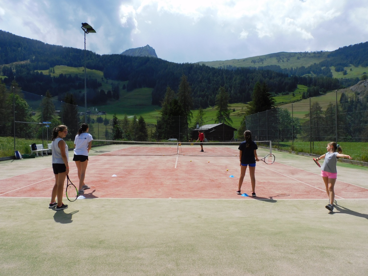 Frilingue Liddes-St. Bernard - Tennis Camp